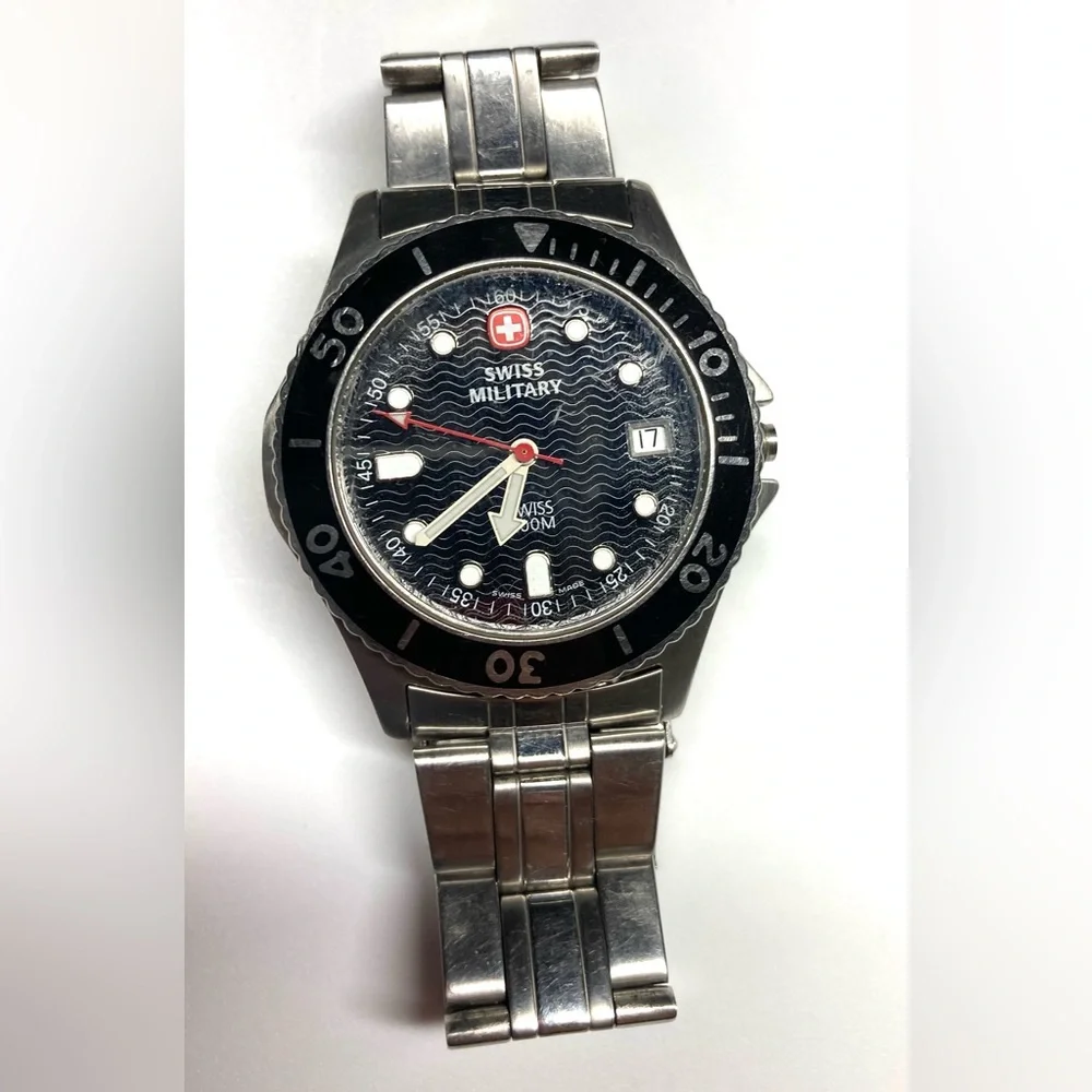 Swiss Military watch, missing stem and crown, parts or restore. 095-0674